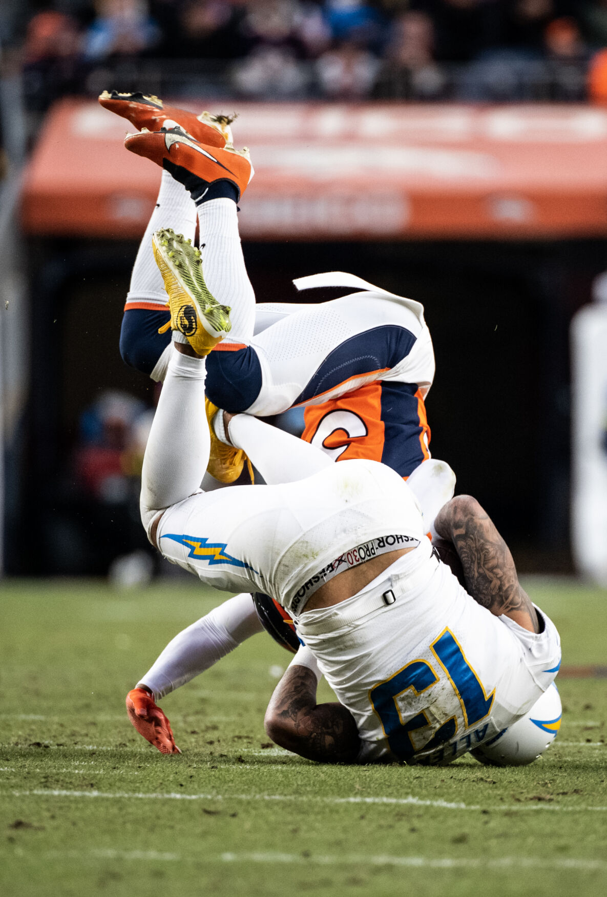 010923-sports-broncos 7.JPG